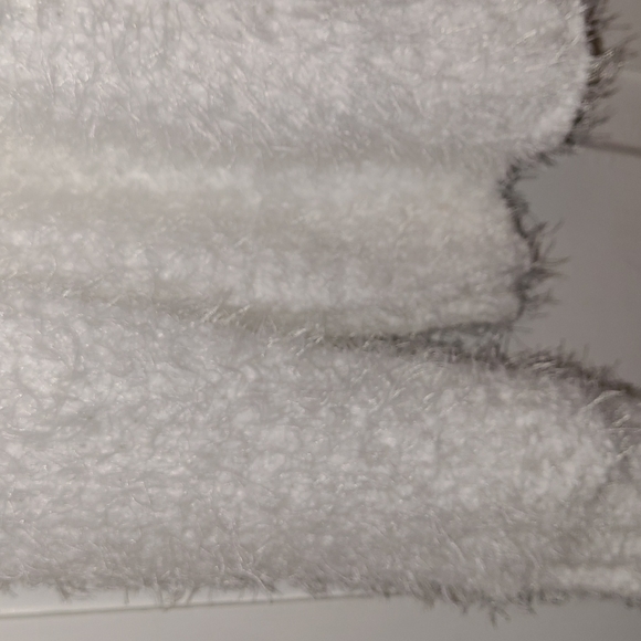 🆕️So Sweater - Picture 5 of 9